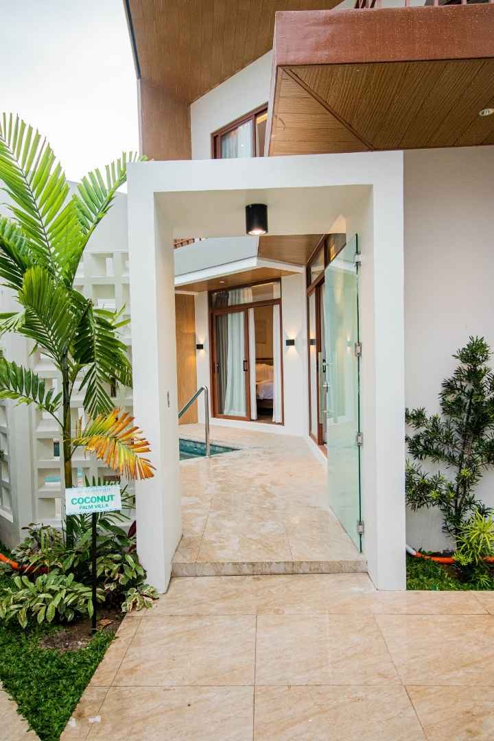 Contact Us Grand Palm Villas & Hotel