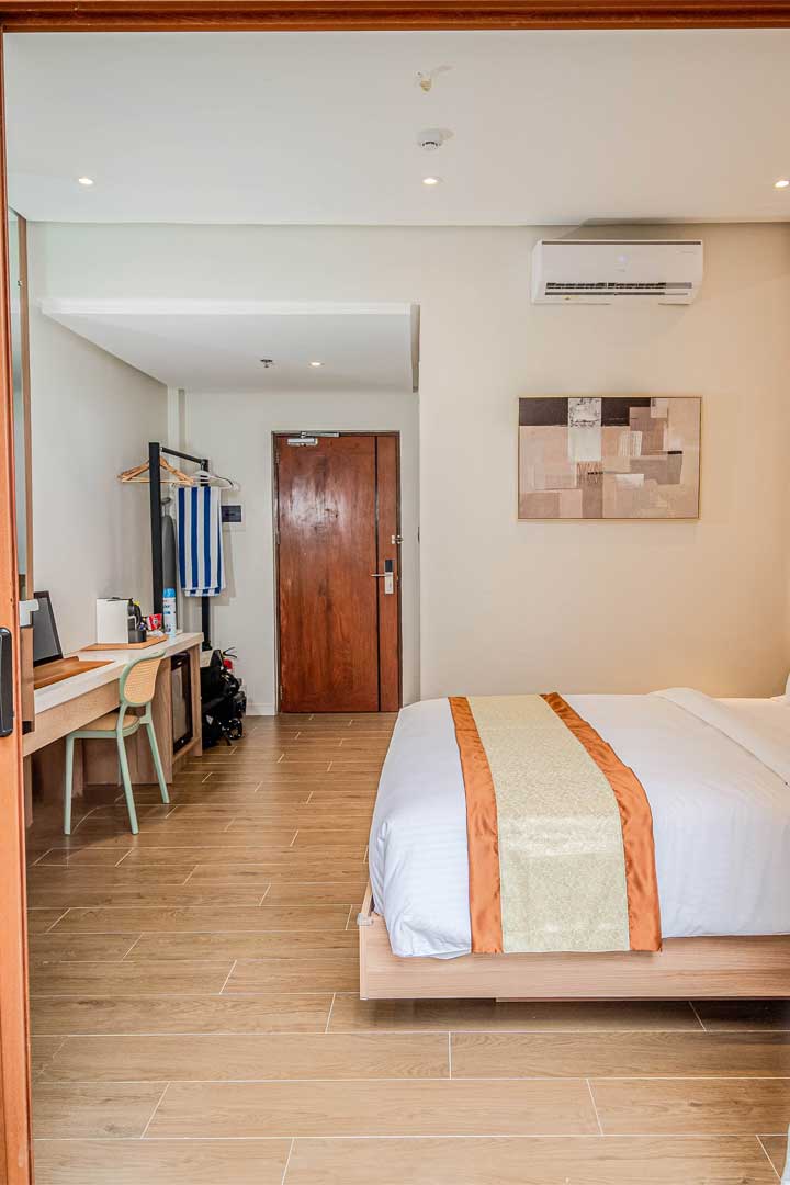premier-queen-room